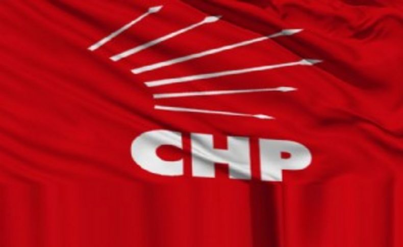 O partinin İzmir'deki tek meclis üyesi, CHP'ye geçti!